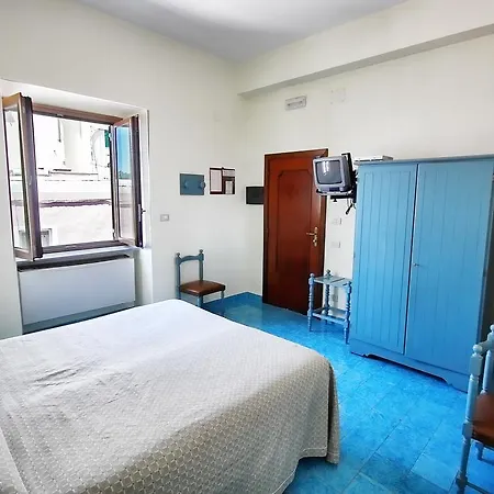 Ξενοδοχείο La Certosa 3*