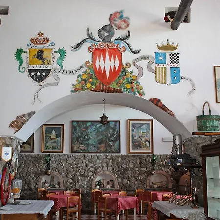Ξενοδοχείο La Certosa Massa Lubrense
