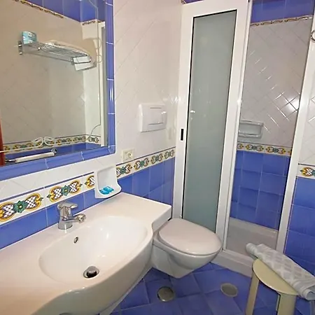 מלון La Certosa מסה לוברנסה